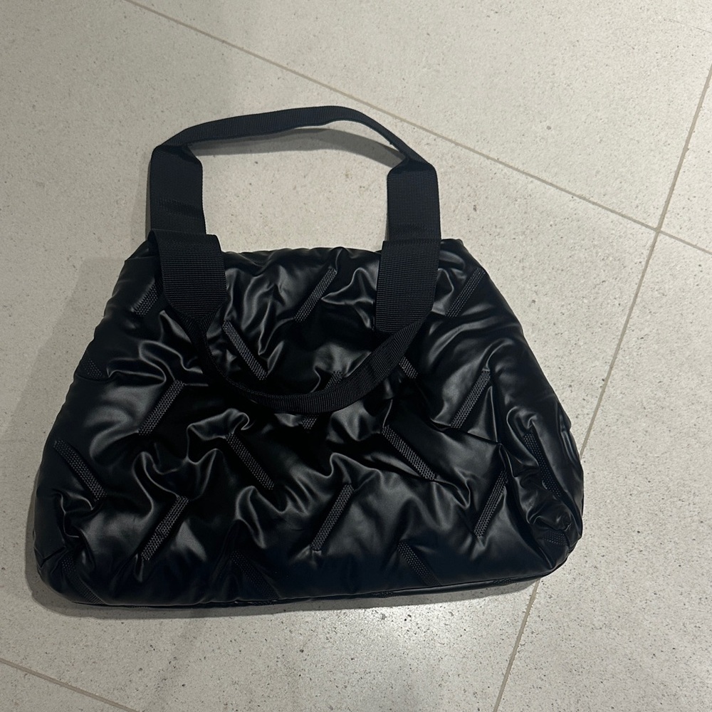 BNWOT Elegant Black Women's Puffer Tote Bag
